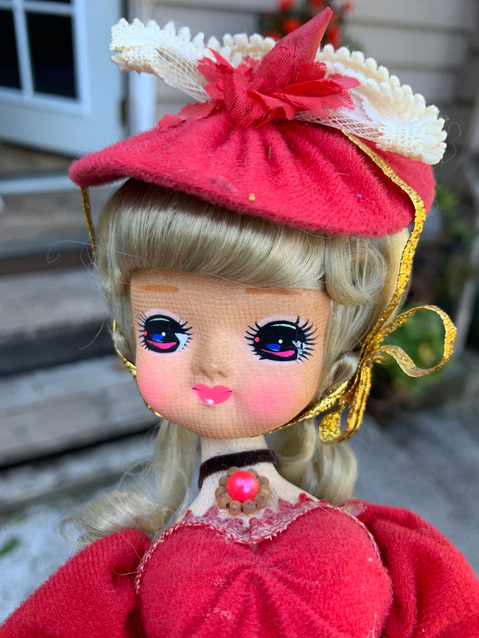 Korean doll antique and beautiful. Etsy
