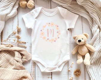Daisy Personalised Baby Bodysuit, Custom Baby Shower Gift, Custom Birth Announcement, Baby Clothing, Custom Bodysuit, Custom Baby Shirt