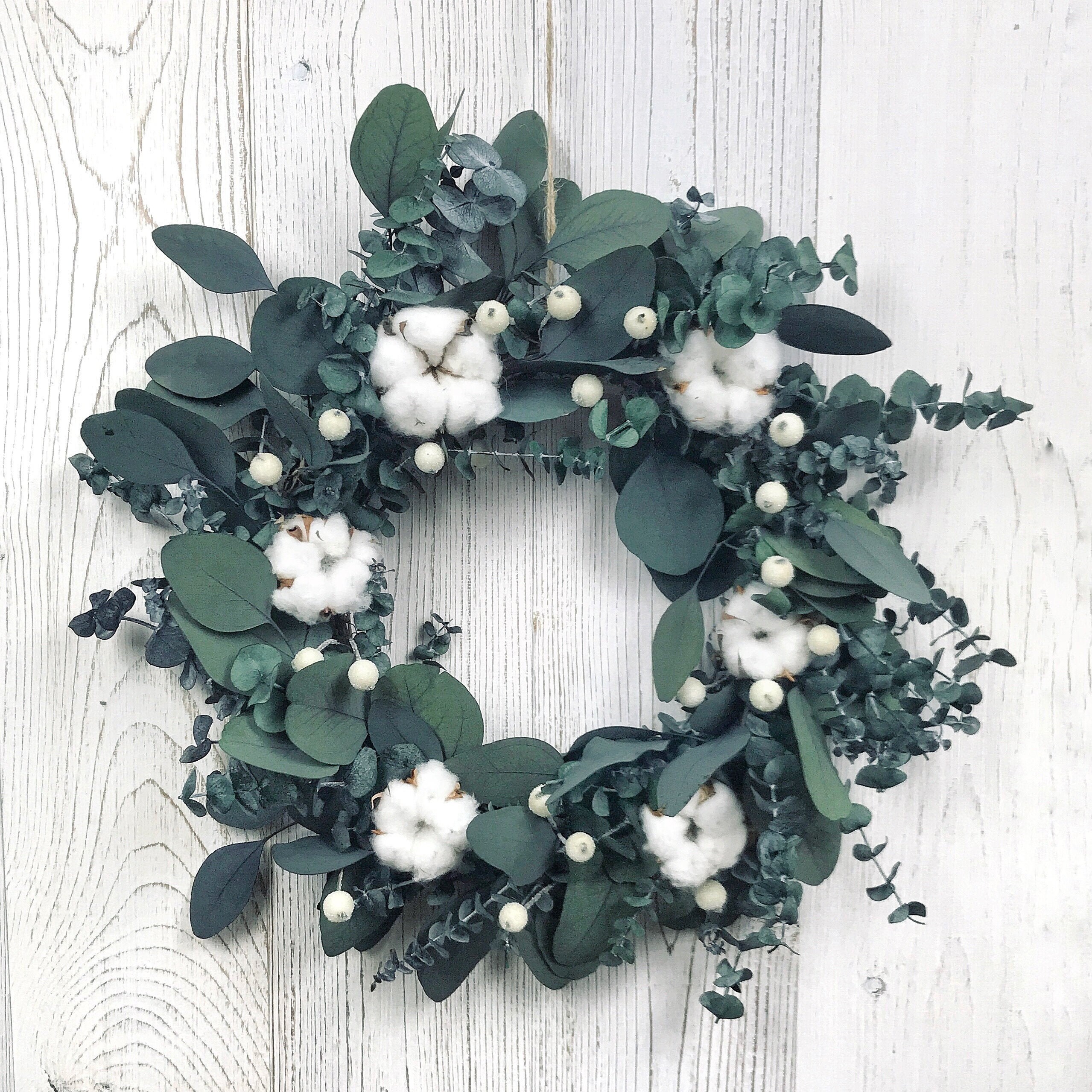 Couronne de Noël avec Eucalyptus Stabilisé et Fleurs Coton, Couronne d'hiver Pour Decoration Maison 
