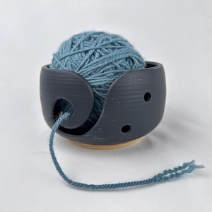 Yarn Bowl for Crochet and Knitting, Matte Black Ceramic