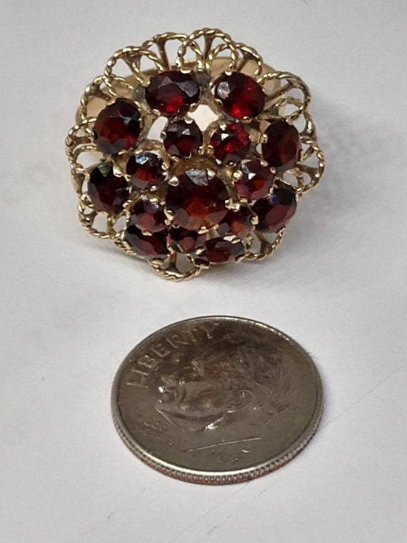 18k solid gold vintage flower garnets stone Ring - image 4