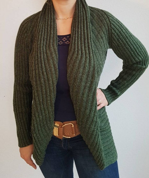 Circular Cardigan Made of Alpaca Wool, Mottled Green, Knitted Unique Piece  - Etsy