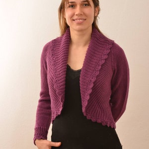 Bolerojäckchen made of baby alpaca wool, berry