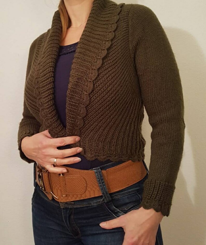 Boleroj\u00e4ckchen made of baby alpaca wool dark brown