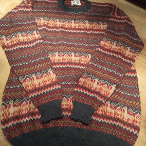 Baby alpaca wool sweater with pattern