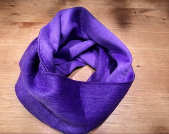 Loop scarf on both sides made of baby alpaca wool, woven unique, dark purple