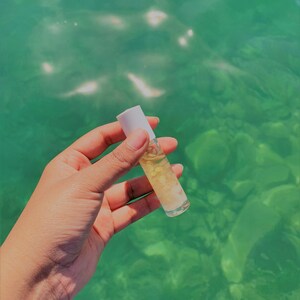Among the Stars: Essential Perfume Oil - Aromatherapy - Fragrance -  10ml - Glass Bottle - Crystals - Morganite
