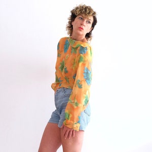 Vintage 90s mesh/chiffon blouse with orange-green-turquoise floral pattern; oversized; retro; sustainable, rave; festival; flower power, unisex