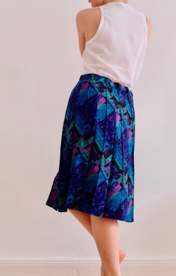 Vintage Skirt; Pleated skirt 70s; in abstract pat… - image 1