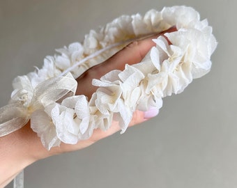 Bridal crown, Beige headband for bride, Hydrangea flower hairpiece