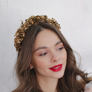 Flower crown, Hydrangea headband, Bridal flower crown, Boho bridesmaid headband, Gold gypsophila, Flower girl crown, Golden wedding image 3