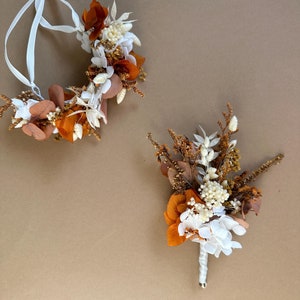 Dried flower boutonniere, Groomsman buttonhole in rust terracotta colors, Wrist corsage for bridesmaid, Boho rustic wedding accessories