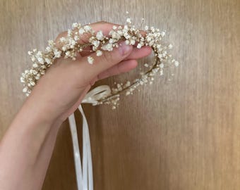 Gypsophila floral crown, Baby's breath flower crown, Beige baby girl headpiece, Newborn floral halo, Child toddler gypsophila hair wreath