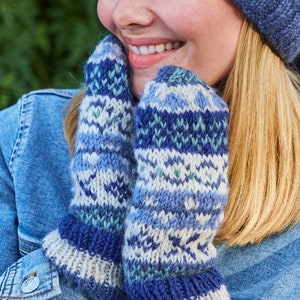 Women&#39;s Knitted Mittens - Fleece Lined Mittens - Fair Isle Gloves - 100% Wool - Fairisle Mitts - Warm Woolly Gloves - Handmade - Pachamama