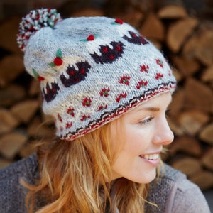 Women's Christmas Pudding Bobble Beanie - 100% Wool - Winter Hat- Xmas Beanie - Xmas Pud Headband - Festive Beanie - Pudding Hat - Pachamama