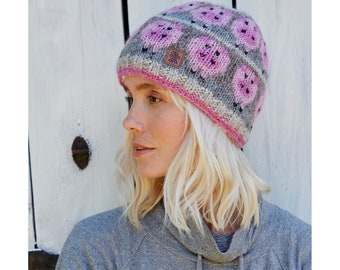 Women&#39;s Hand Knit Pig Bobble Beanie, 100% Wool Animal Handwarmers, Piggy Headband, Fingerless Gloves, Winter Pom Pom Beanie, Fleece Lined