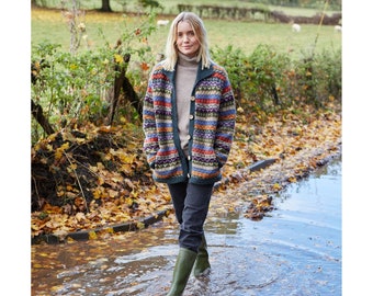 Cardigan pour femme - Tricoté à la main - Col tricoté - 100 % laine - Fair Isle - Naturel - Vert - Denim - Pachamama