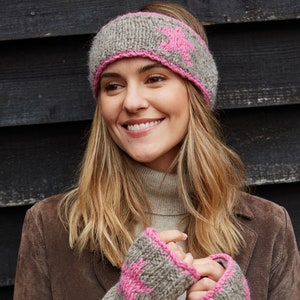Women's Pink Star Bobble Hat Grey Pink Gloves Warm Knitted Headband 100% Wool Retro Star Motif Fair Trade Pachamama image 1