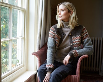 Cardigan tricoté main pour femme - 100 % laine - Vêtements éthiques - Cardigan losanges - Cardigan gris, vert et bordeaux disponible - Pachamama