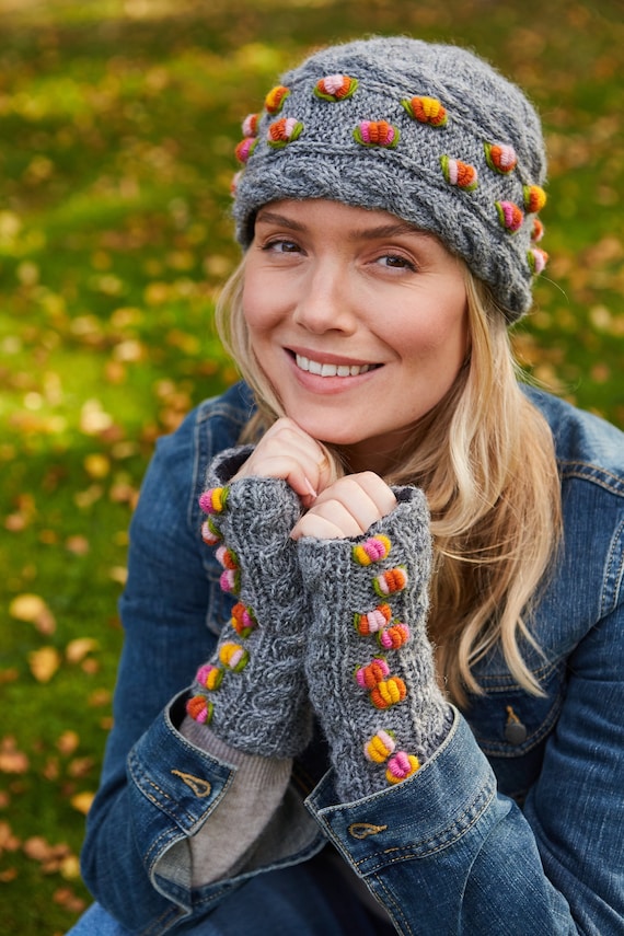 Bonnet gris fleuri pour femme Gants gris tricotés Bandeau