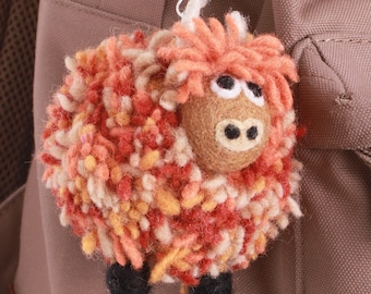 Duncan the Highland Cow Bag Charm - 100% Wool | Pachamama