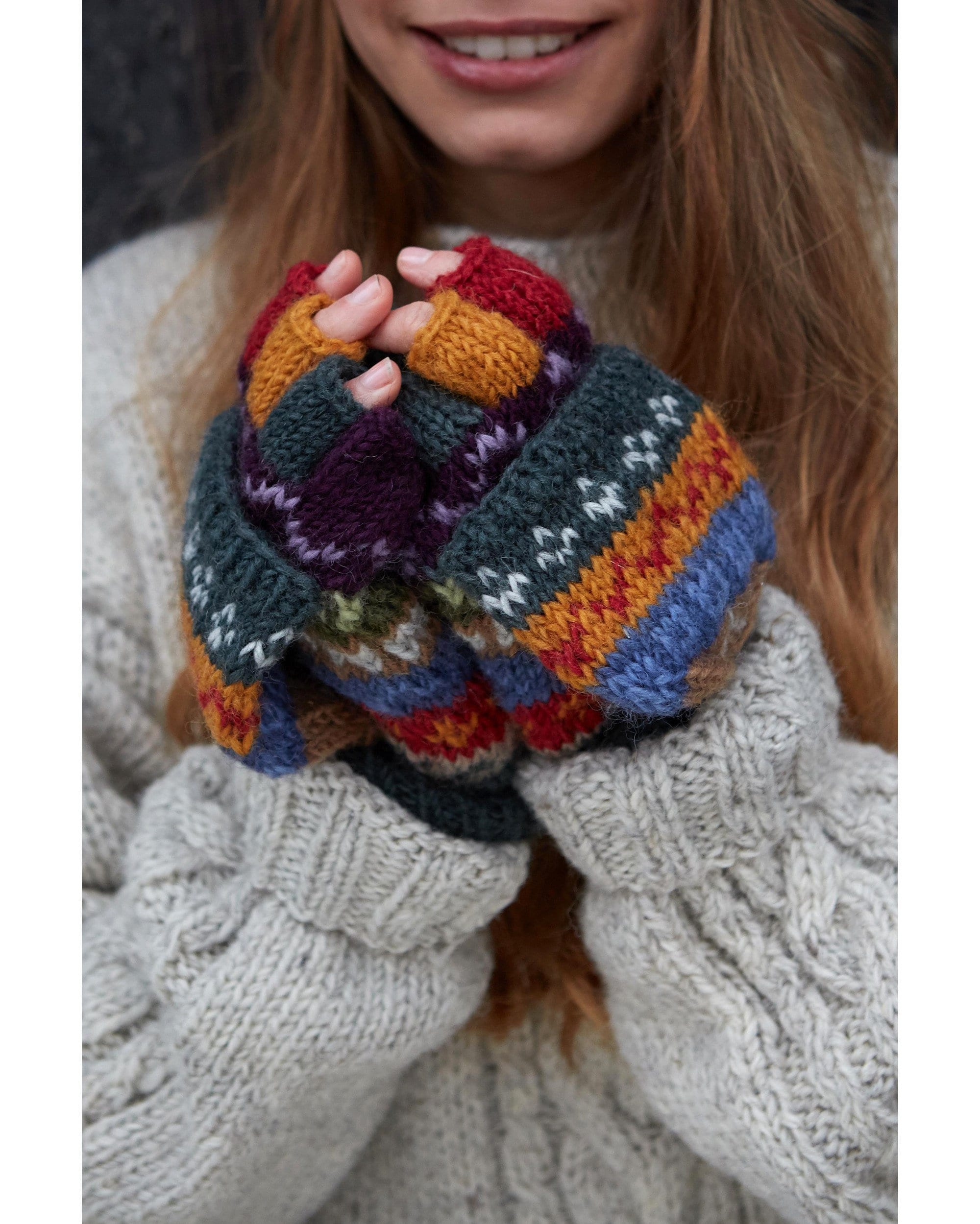 Ravelry: Chain Mail Gloves pattern by Teresa Seasons