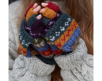 Women's Fair Isle Glove Mittens - Handmade Fairisle Gloves - Hand Knitted Mitts - Fleece lined Mittens - 100% Wool - Pachamama