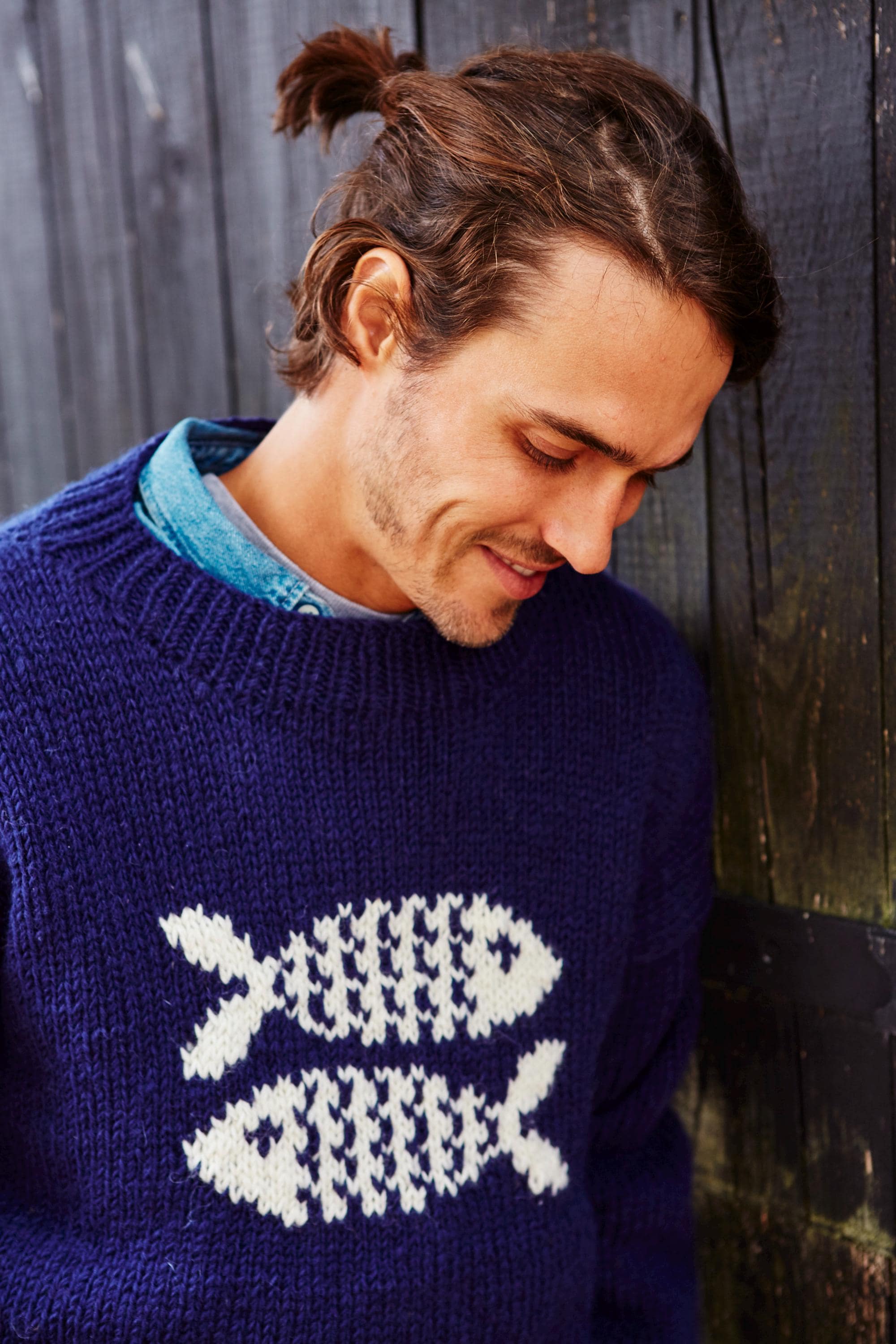 Men's and Women's Fish Knitted Jumper - Navy Blue Sweater - 100