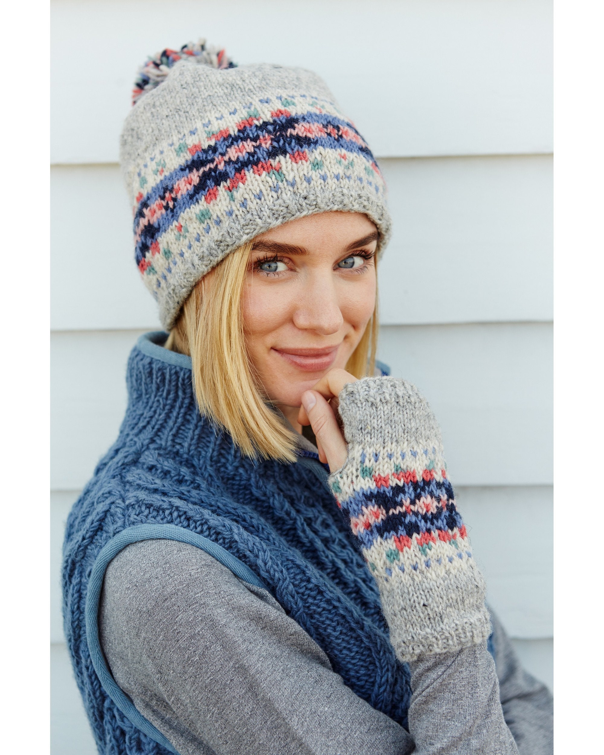 Gray Merino Wool Knit Hat with Faux Fur Pom Pom – Woolly Bear Knits