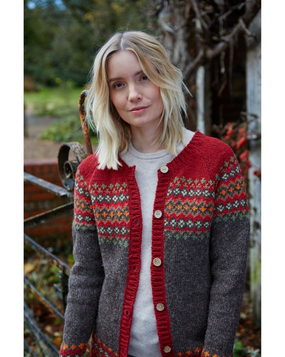Women s Handknitted Cardigan 100 Wool Ethical Clothing Diamond