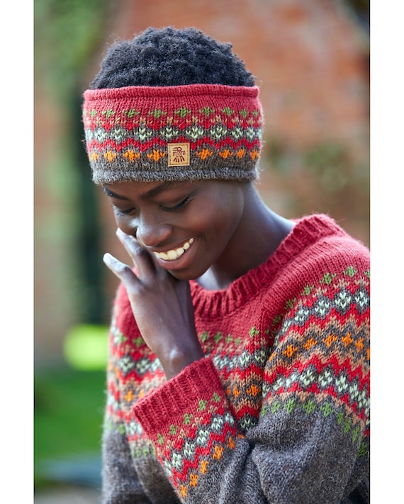 Burgundy sales winter hat