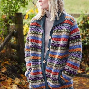 Cardigan pour femme Tricoté à la main Cardigan jacquard Col tricoté 100 % laine jacquard Naturel Vert Denim Pachamama image 6