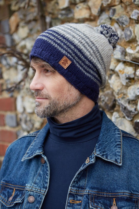 Bonnet rayé avec pompon en tricot doublé polaire Homme