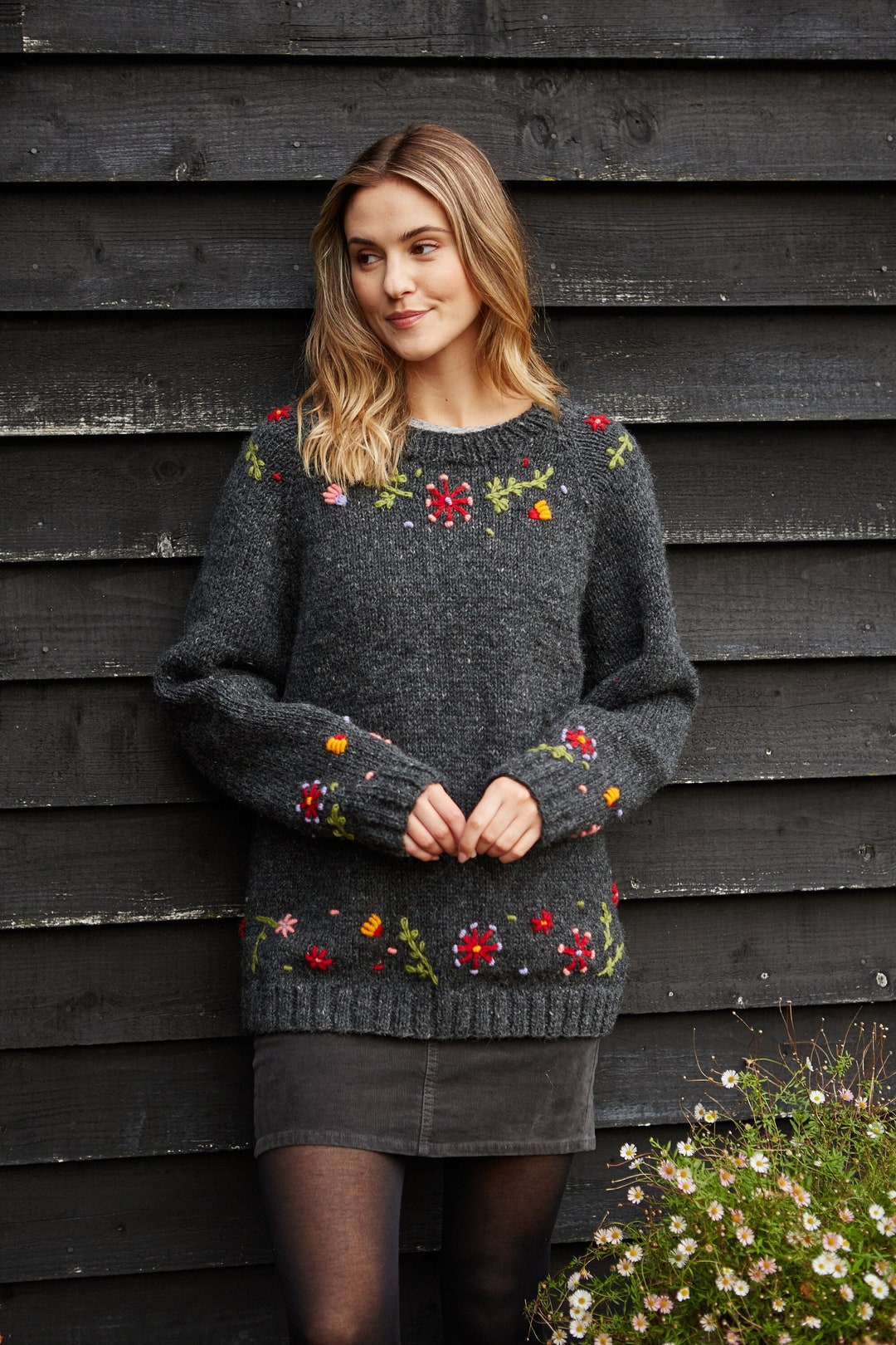 MARKM☆FLOWER ALL OVER KNIT ZDC | Women's Knitted Floral Jumper - Bright Flower