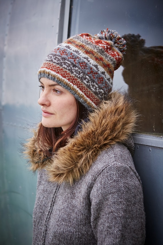 Women's Fair Isle Winter Hat 100% Wool Polyester Fleece Band