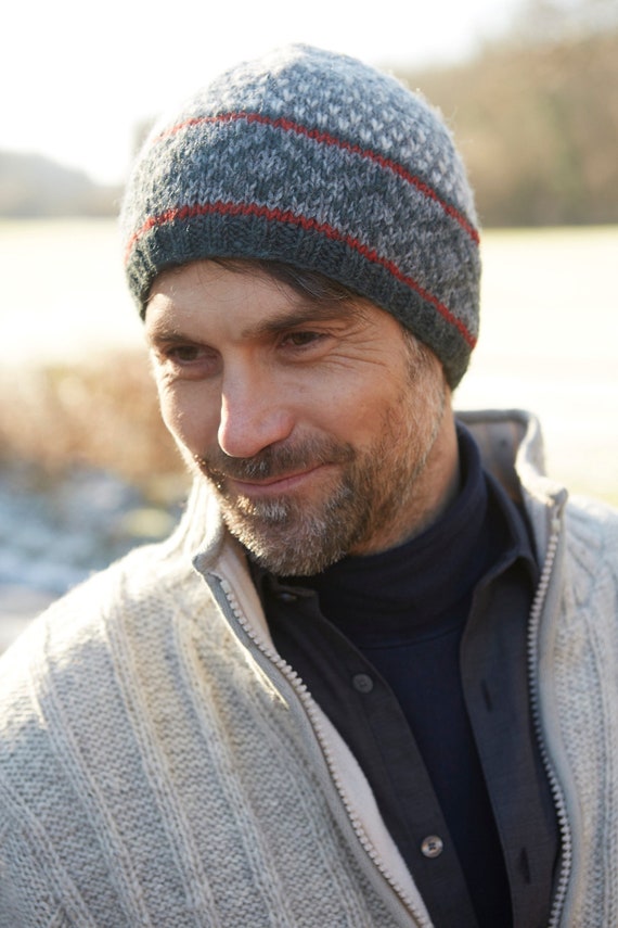 Berretto lavorato a mano da uomo, 100% lana, caldo cappello invernale,  design Fair Isle, foderato in pile, commercio equo e solidale, motivo  sottile -  Italia