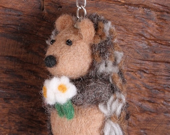 Igel Schlüsselanhänger - Handgefilzter Schlüsselanhänger - Süßer Igel Anhänger - 100% Wolle - Fair Trade - Pachamama