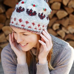 Novelty Knitted Christmas Pudding Bobble Beanie, Headband - 100% Wool ...