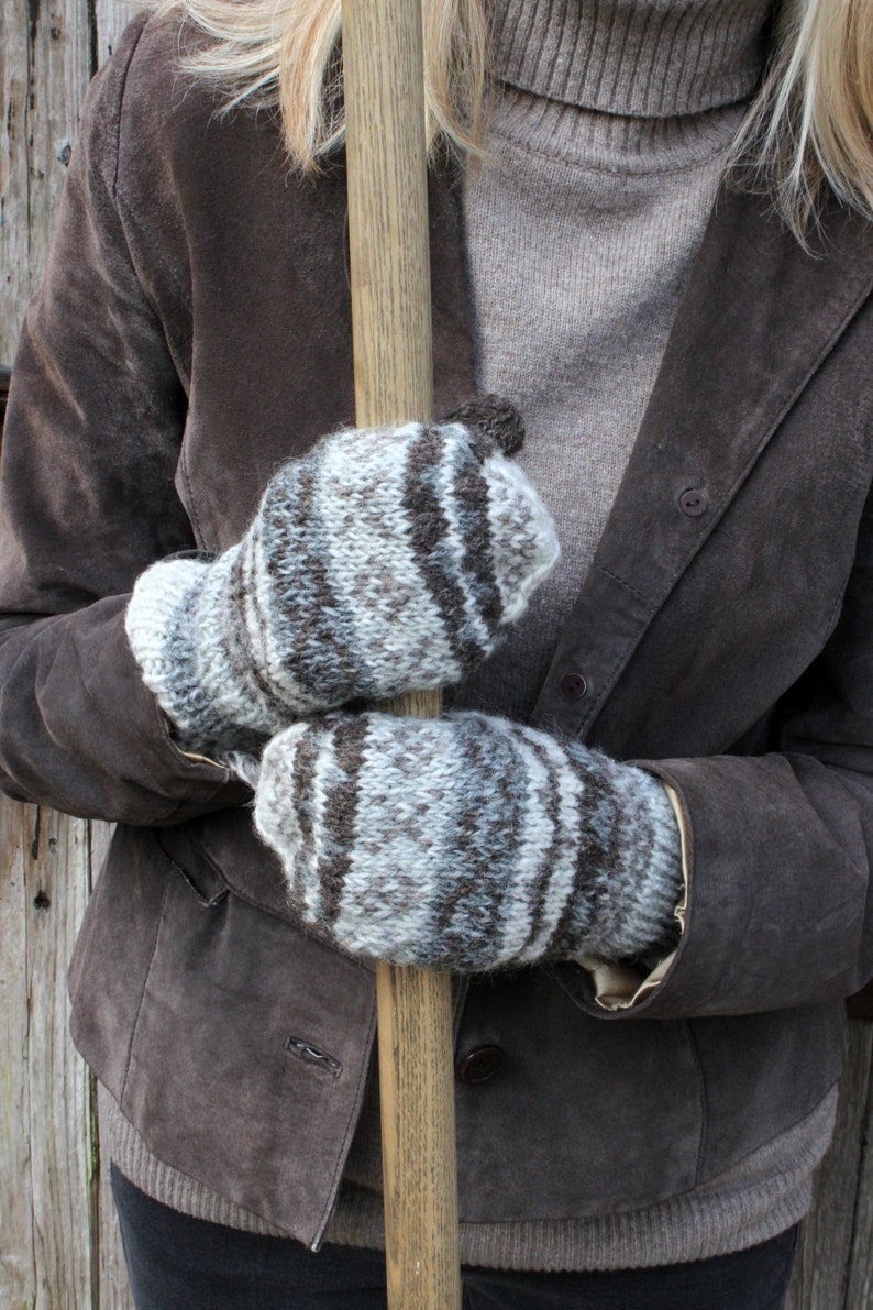 Women's Knitted Mittens Fleece Lined Mittens Fair Isle Gloves 100% Wool Fairisle Mitts Warm Woolly Gloves Handmade Pachamama Natural