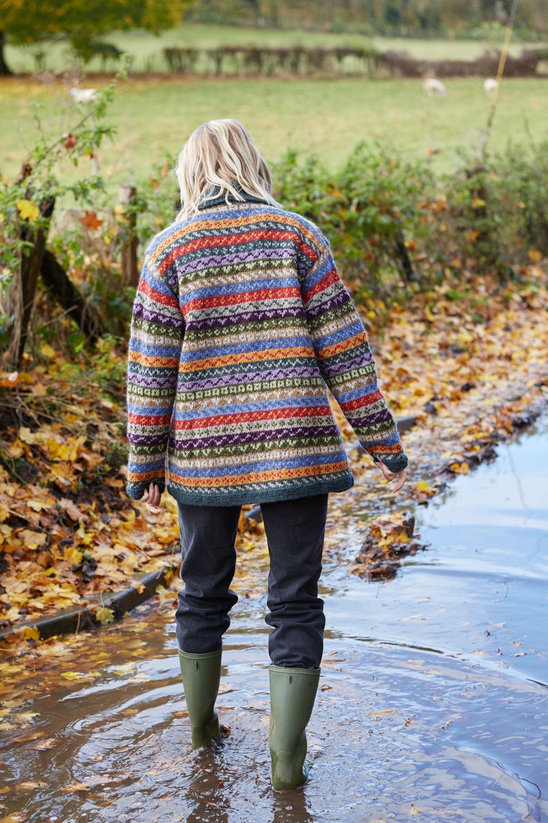 Cardigan pour femme Tricoté à la main Cardigan jacquard Col tricoté 100 % laine jacquard Naturel Vert Denim Pachamama image 4