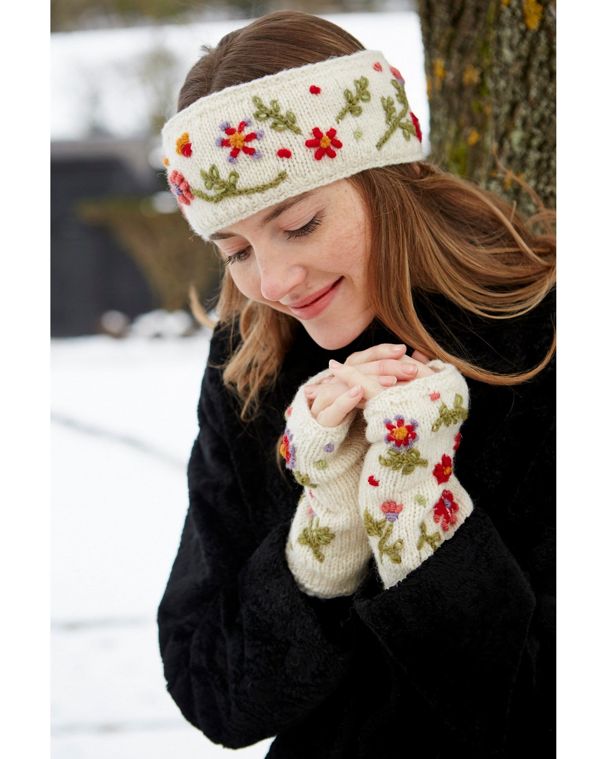 Urban Outfitters Womens Fair Isle Lot Beanie Headband Fingerless‎ Mitten Set EN⤵️] Wow! Compleet verrast door jullie enthousiaste  main image 3
