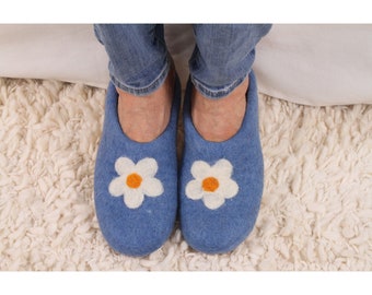 Women&#39;s Hand Felted Daisy Slipper, 100% Wool, Bright Flower Design, Felt Cosy Slippers, Suede Sole, Warm Hygge Style, Fair Trade Blue & Bark