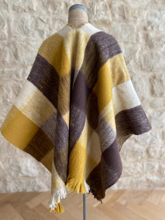 Vintage Bohemian Shawl Wrap - image 2