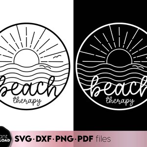 Könnte beinhalten: Schwarz-weißes kreisförmiges Design mit Sonne, Wellen und den Worten "beach therapy". Das Design umfasst einen Sonnenaufgang, Meereswellen und einen kleinen Vogel. Die Worte "beach therapy" sind in Schreibschrift. Geeignet für verschiedene Bastelprojekte.