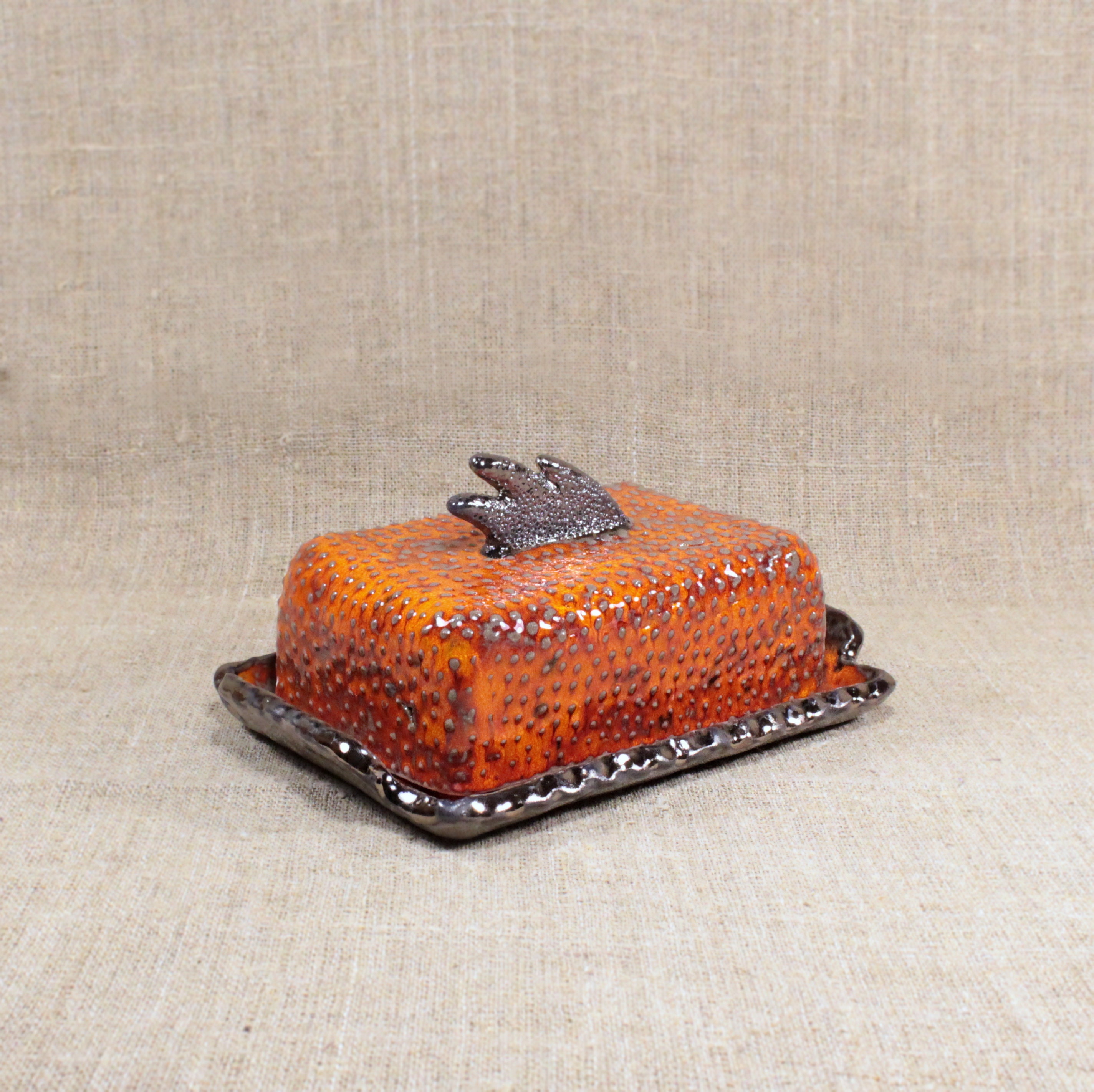 Ceramic butter dish with lid from Clay&Smyk clay glaze Etsy