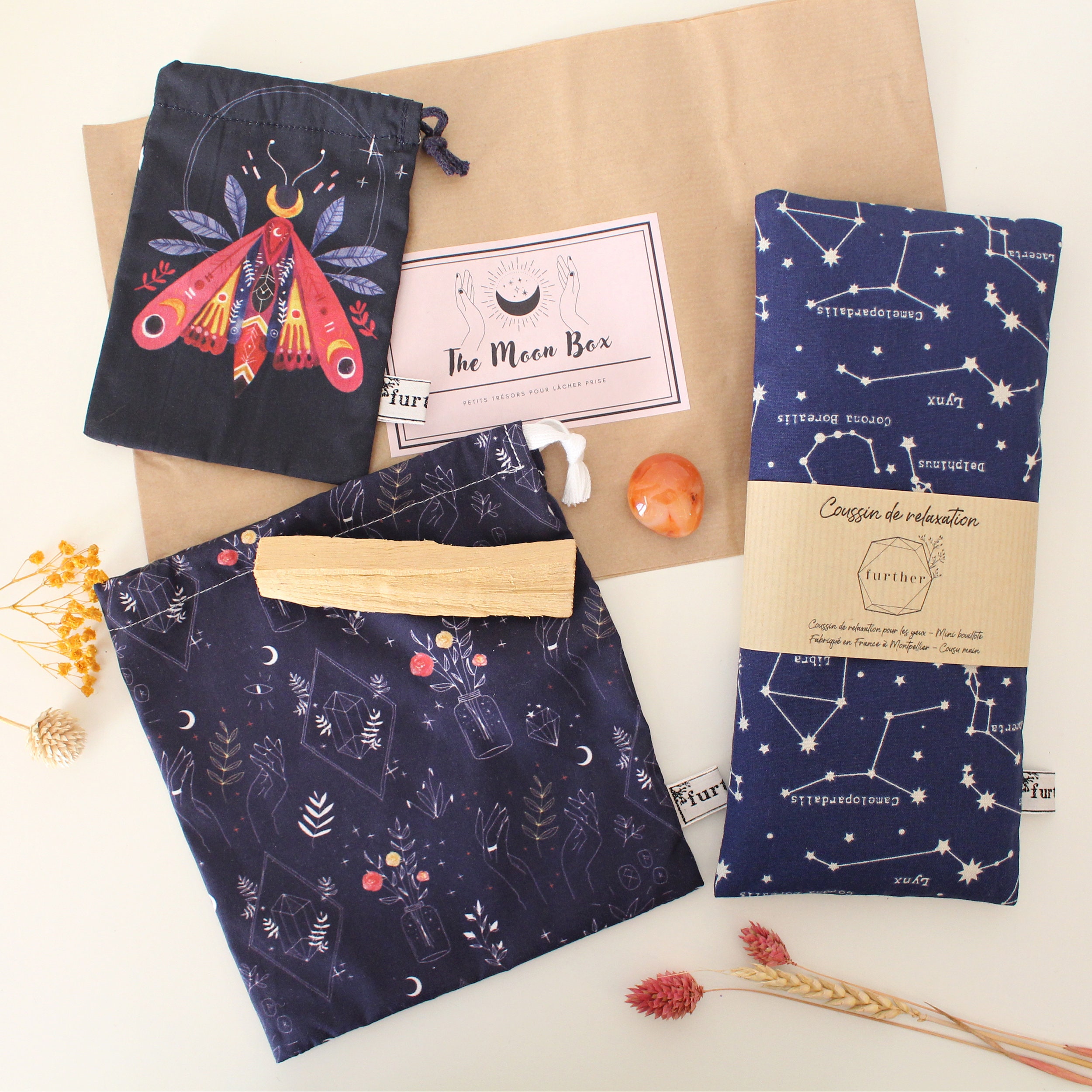 Box Méditation Lune Unique avec Coussin Pour Les Yeux en Lin et Lavande Bio Méditation, Rituel de Lu