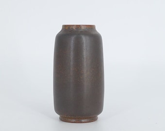 Small Mid-Century Scandinavian Modern Collectible Dark Chocolate Stoneware Vase by Gunnar Borg for Höganäs Keramik, 1960s