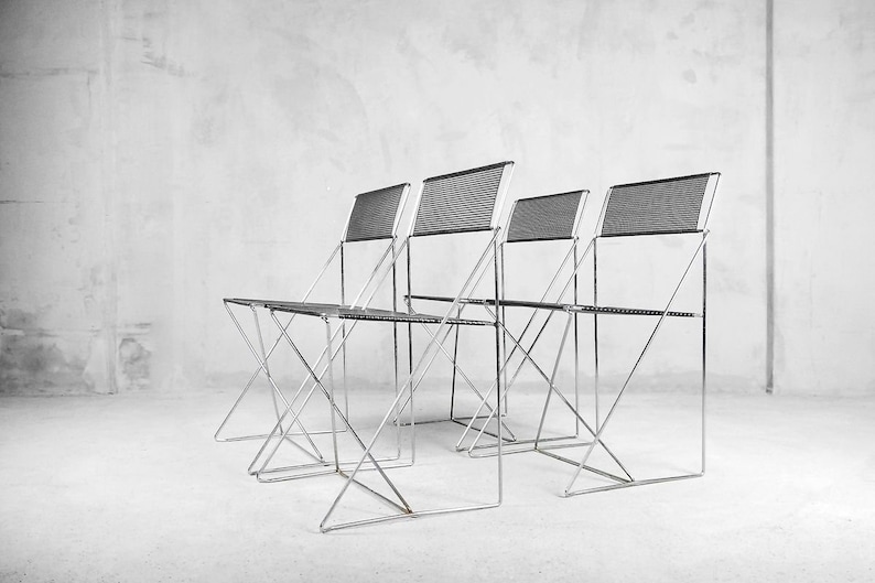 Minimalistische Metall X-Line Stühle von Niels Jérgen Haugesen für Hybodan, 1970er Jahre, 4er Set Bild 1