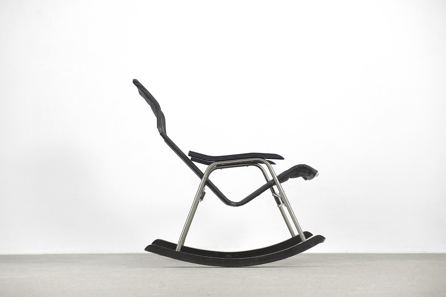 Vintage Mid-century Postmodern Minimalist Black Leather Rocking Chair ...