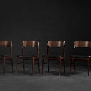 Vintage Mid-Century Skandinavische Moderne Esszimmerstühle aus Buche und Palisander, 1960er Jahre, 4er Set